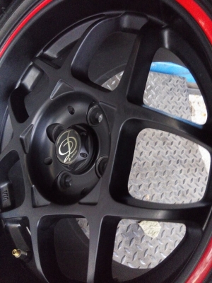 แม็ก D speed ขอบ 15 กว้าง 8 ใส่ 4 รู 100 พร้อมยาง