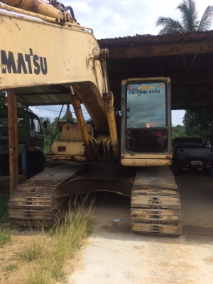 ขายรถขุดตัก ยี่ห้อ Komatsu PC200-L
