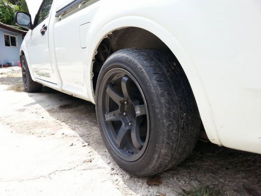 dmax หัีวเดียว ปี 06 เครื่อง 2500 เกียร์ธรรมดา แมกซ์ te ขอบ 17 dmax หัีวเดียว ปี 06 เครื่อง 2500 เกียร์ธรรมดา แมกซ์ te ขอบ 17