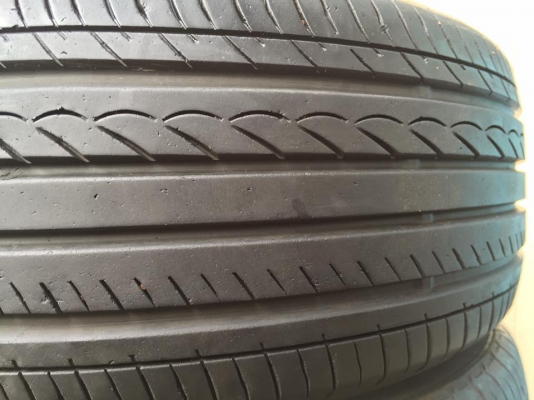 ขายยาง YOKOHAMA dB v551 195-55-15 ปี13 ดอกหนาจัด ไม่กินข้าง ยางนิ่มๆ ชุดละ 3,800 บาท