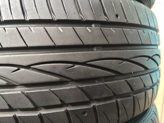 ขายยาง FALKEN ZE912 205-45-17 ปี14 ดอกหนาจัด ไม่กินข้าง ชุดละ 4,900 บาท