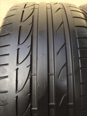 ขายยาง BRIDGESTONE POTENZA S001 (RUNFLAT) 255-40-18 ปี14 ดอกหนาจัด ไม่มีตำหนิ สภาพกริป คู่ละ 4,500 บาท