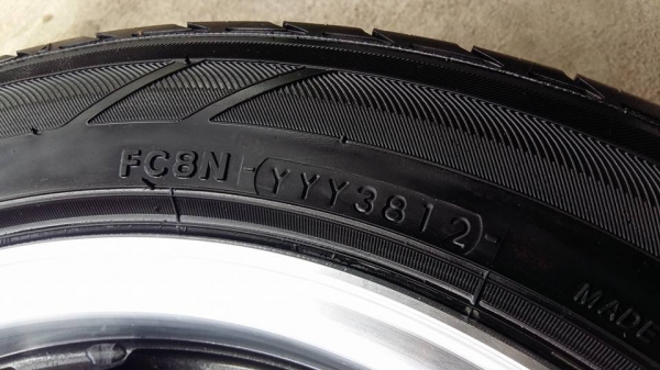 ขายล้อแม็กมือ2 sports-t 15" ยางปี12 สนใจติดต่อ ตาเล็ก ล้อและยางครับ 081-3747940