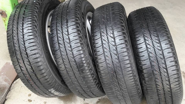 ขายล้อแม็กป้ายแดง honda jazz gk 15" ยางปี16 สนใจติดต่อ ตาเล็ก ล้อและยางครับ 081-3747940 ขายล้อแม็กป้ายแดง honda jazz gk 15" ยางปี16 สนใจติดต่อ ตาเล็ก ล้อและยางครับ 081-3747940