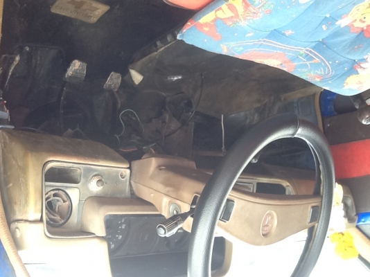 TOYOTAม้ากระโดดตาเหลี่ยมเครื่อง2200ดีเซลเครื่องดีแชสซีสวย TOYOTAม้ากระโดดตาเหลี่ยมเครื่อง2200ดีเซลเครื่องดีแชสซีสวย