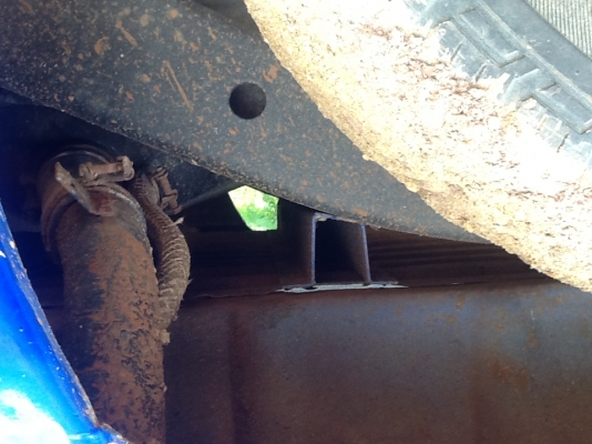 TOYOTAม้ากระโดดตาเหลี่ยมเครื่อง2200ดีเซลเครื่องดีแชสซีสวย TOYOTAม้ากระโดดตาเหลี่ยมเครื่อง2200ดีเซลเครื่องดีแชสซีสวย