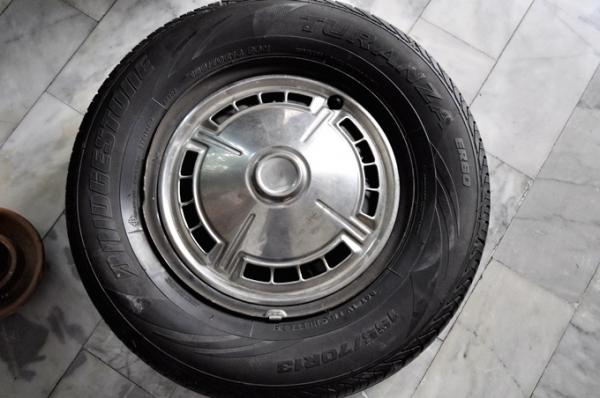 ฝาครอบล้อ corona 13 นิ้ว สภาพดี ไม่ครบชุด ฝาละ 400 บาท ฝาครอบล้อ corona 13 นิ้ว สภาพดี ไม่ครบชุด ฝาละ 400 บาท