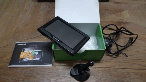 ให้เช่าอุปกรณ์นำทาง ยี่ห้อ Garmin พร้อมแผนที่ในยุโรป