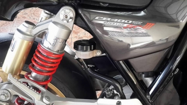 (ปิดการขาย ขอบคุณแอดมินมากๆ ค่ะ) HONDA CB400 TECH 3