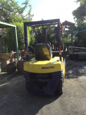 +++ ขายโฟล์คลิฟท์ KOMATSU FD15-15 ขนาด 1.5 ตัน เครื่องยนต์ดีเซล เสา 3 เมตร เกียร์ธรรมดา ยางตันใหม่ครับ +++ ขายโฟล์คลิฟท์ KOMATSU FD15-15 ขนาด 1.5 ตัน เครื่องยนต์ดีเซล เสา 3 เมตร เกียร์ธรรมดา ยางตันใหม่ครับ