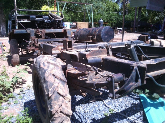 ขายช่วงล่าง4ล้อสนใจติดต่อที่0807346335ครับ