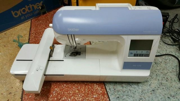 ขายจักรปัก รุ่นยอดนิยม brother pe-770