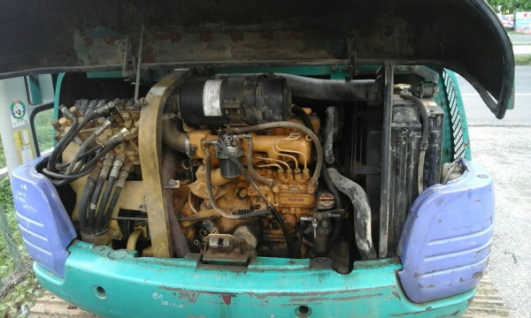 ขายโคมัสสุ PC40 รุ่น7 แทรคเหล็ก มีไลน์แย็ก ขาย450,000บาท 089-2095791