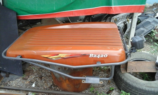 ขายโคมัสสุ PC40 รุ่น7 แทรคเหล็ก มีไลน์แย็ก ขาย450,000บาท 089-2095791