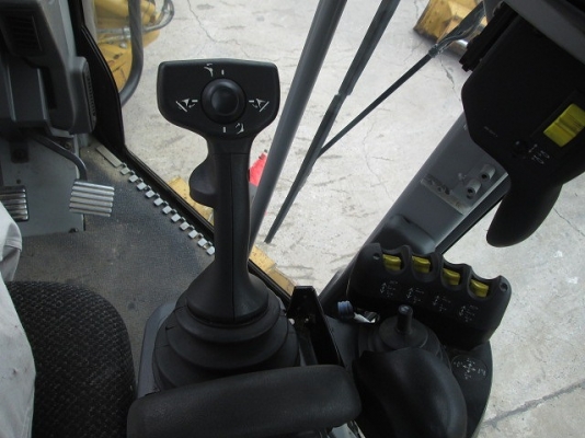 ขายรถเกรดแคท 140M มือสองนำเข้า สภาพสวย พร้อมใช้งาน