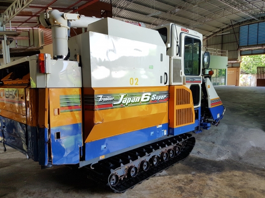 รถเกี่ยวนวดข้าว iseki japan6 ไม่เคยใช้งานในไทย