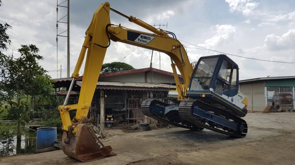 รถนอกขายด่วนรถแบคโฮKOBELCO-SK120มาร์คทีชั่วโม่งทำงานน้อยรถนอกเพิ่งนำเข้ามายังไม่เคยใช้งานในเมืองไทยเลย