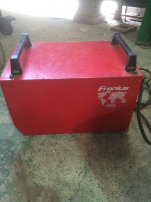 เครื่องเชื่อมไฟฟ้า ยี่ห้อ"FRONIUS" รุ่น TRANS POCKET VP450