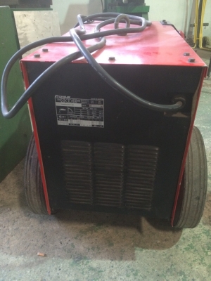 เครื่องเชื่อมไฟฟ้า ยี่ห้อ"FRONIUS" รุ่น VP450 (นำเข้าจากออสเตรเลีย) เครื่องเชื่อมไฟฟ้า ยี่ห้อ"FRONIUS" รุ่น VP450 (นำเข้าจากออสเตรเลีย)