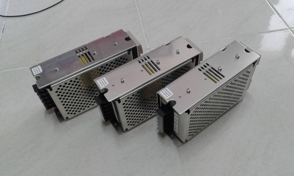 POWER SUPPLY omron 24 V. 6.5 A. ของใหม่คับ