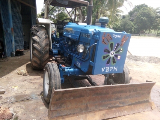 ลดราคาแล้วครับ 175000 บาท งดต่อลอง ขายรถไถฟอร์ด 6600-77 ลูกผสม ดันหน้า หาง 7 เอกสารขื้อขาย