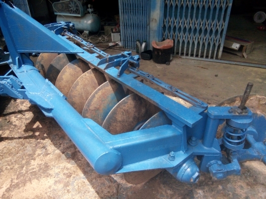 ลดราคาแล้วครับ 175000 บาท งดต่อลอง ขายรถไถฟอร์ด 6600-77 ลูกผสม ดันหน้า หาง 7 เอกสารขื้อขาย