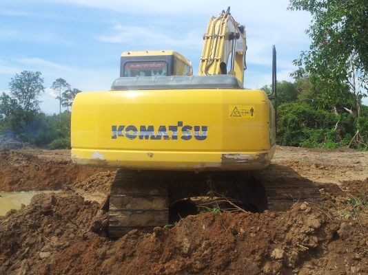 โคมัสสุ 200 รุ่น7