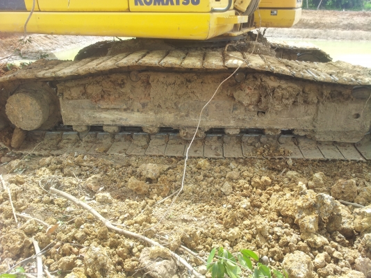 โคมัสสุ 200 รุ่น7