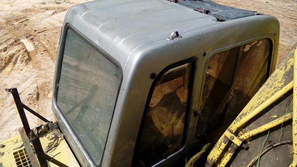 ขายด่วน sk200-3 สภาพพร้อมใช้งาน เอวมีขยับ เครื่องดี ปั๊มดี ช่วงล่างพอใช้ ขายด่วน sk200-3 สภาพพร้อมใช้งาน เอวมีขยับ เครื่องดี ปั๊มดี ช่วงล่างพอใช้