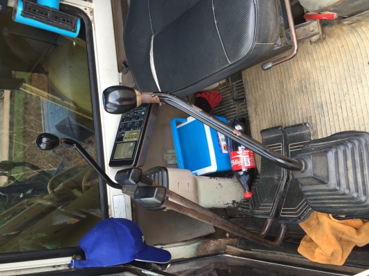 ขาย KOMATSU PC200-5