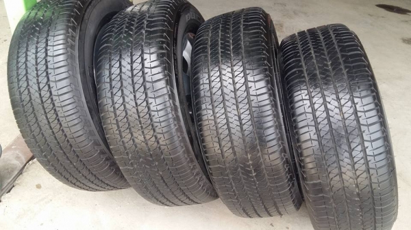 ขายล้อแม็กป้ายแดง trailblazer 18"&times;7.5" et33 6รู139.7 ยาง bridgestone dueler h/t 684ll 265/60r18 ผลิตสัปดาห์ที่8ปี16 ตุ่มที่หน้ายางมีทุกเส้นครับ ขายทั้งชุด 27,900 บาทครับ สนใจติดต่อ ตาเล็ก ล้อและยางครับ 081-3747940