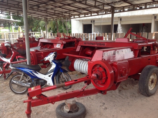 ขายเครื่องอัดฟางราคาถูก มากกว่า50เครื่อง