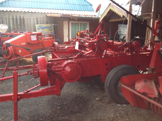 ขายเครื่องอัดฟางราคาถูก มากกว่า50เครื่อง