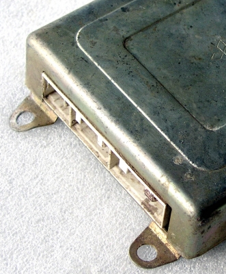 กล่องECUเก่าจากญี่ปุ่น(mitsubichi E33 VR4)