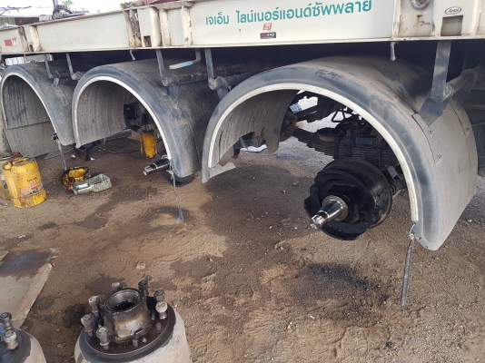 ขายหางพื้นเรียบPANUS...3เพลา..ช่วงล้อรุ่นใหม่