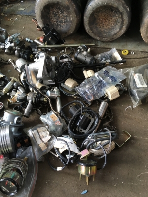 ขาย..อะไหล่รถยนต์+มอไซต์ รุ่นเก่าๆ วินเทจๆ