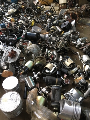 ขาย..อะไหล่รถยนต์+มอไซต์ รุ่นเก่าๆ วินเทจๆ