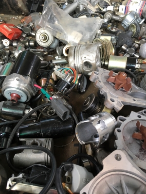 ขาย..อะไหล่รถยนต์+มอไซต์ รุ่นเก่าๆ วินเทจๆ