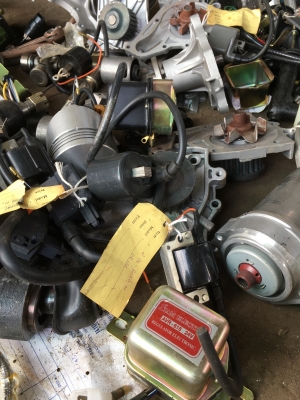 ขาย..อะไหล่รถยนต์+มอไซต์ รุ่นเก่าๆ วินเทจๆ