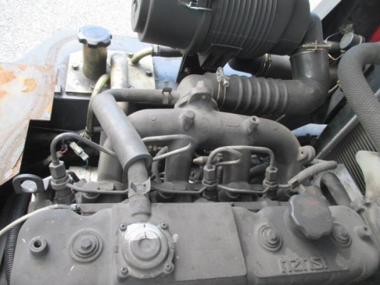 ขายรถยก2.5T..ดีเซล...เครื่องตัวใหม่