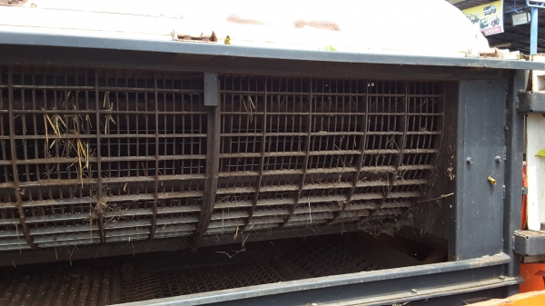 ขายรถเกี่ยวข้าว DC 60 ปี 53 เอกสารครบ