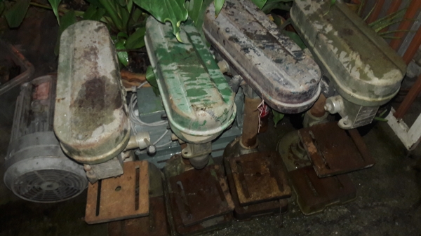 ขาย !! สว่านแท่น ตัวเล็ก ไม่มีมอเตอร์