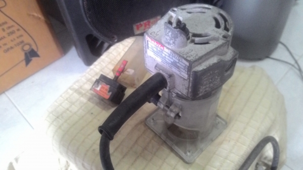 เล้าเตอร์ Makita เล้าเตอร์ Makita