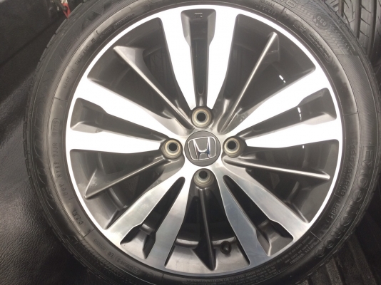 ล้อป้ายแดง Honda Jazz พร้อมยาง 185-55-16 ล้อป้ายแดง Honda Jazz พร้อมยาง 185-55-16