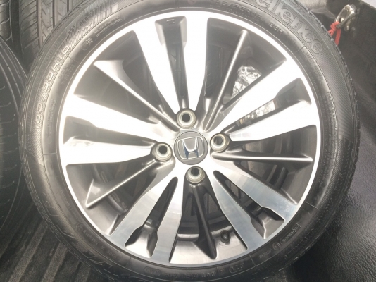 ล้อป้ายแดง Honda Jazz พร้อมยาง 185-55-16 ล้อป้ายแดง Honda Jazz พร้อมยาง 185-55-16