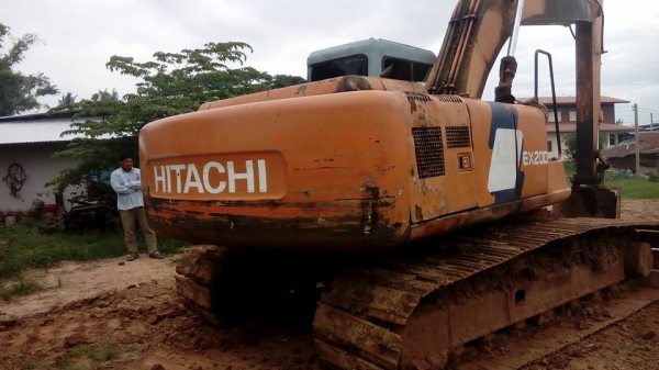 **465,000 บ.ต่อรอง/// แบคโฮ HITACHI EX200-3 ไฟฟ้าครบ เอวขยับ เครื่อง+ปั้ม ดี บูมอาร์มดี ช่วงงล่าง70\% ตามสภาพ ใช้งาน ทำงานอยู่ ใบสัญญาซื้อขาย **ขาย HITACHI EX-200 รุ่น3 แบคโฮ สภาดี ราคาเบา ไม่มีเล่ม มีสัญญาซื้อขาย ขายตามสภาพ HYD.EXCAVATOR HITACHI EX200-3 เ