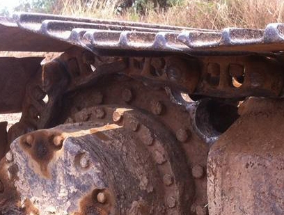 **465,000 บ.ต่อรอง/// แบคโฮ HITACHI EX200-3 ไฟฟ้าครบ เอวขยับ เครื่อง+ปั้ม ดี บูมอาร์มดี ช่วงงล่าง70\% ตามสภาพ ใช้งาน ทำงานอยู่ ใบสัญญาซื้อขาย **ขาย HITACHI EX-200 รุ่น3 แบคโฮ สภาดี ราคาเบา ไม่มีเล่ม มีสัญญาซื้อขาย ขายตามสภาพ HYD.EXCAVATOR HITACHI EX200-3 เ