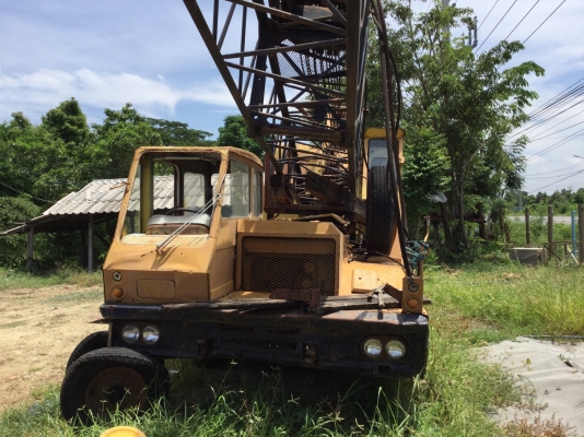 ต้องการขายรถเครน แทคลาย25ตัน 12ล้อ