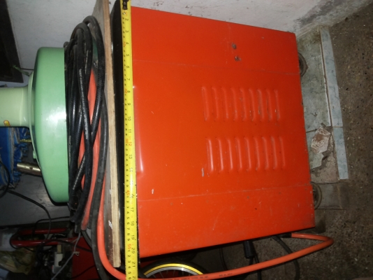 ขายตู้เชื่อม FLYING ELEPHANT 300A ขายตู้เชื่อม FLYING ELEPHANT 300A