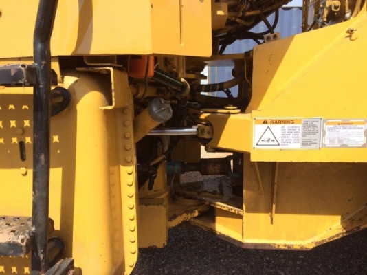 รถตักล้อยาง CAT 950G สภาพสวยพร้อมใช้